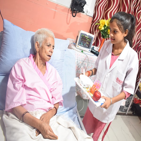 Elder Care social workers in Faridabad, Delhi ncr
