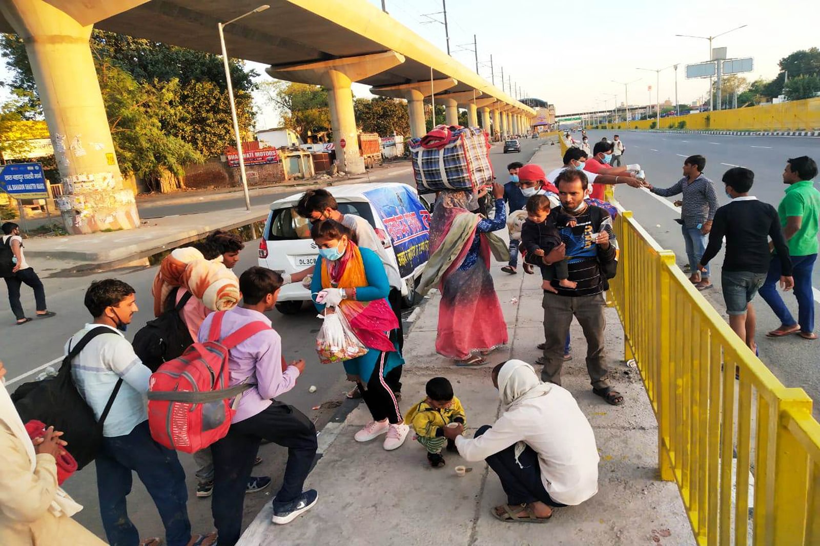 Food Distribution in faridabad